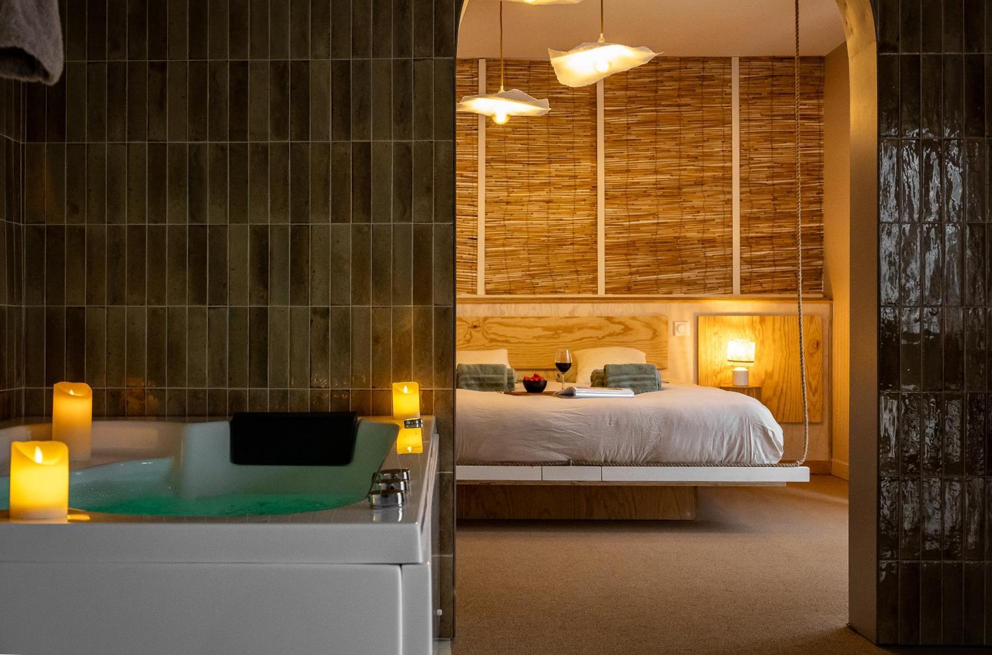 Love Room Suite Bali - Auray En Bretagne Brech Kültér fotó
