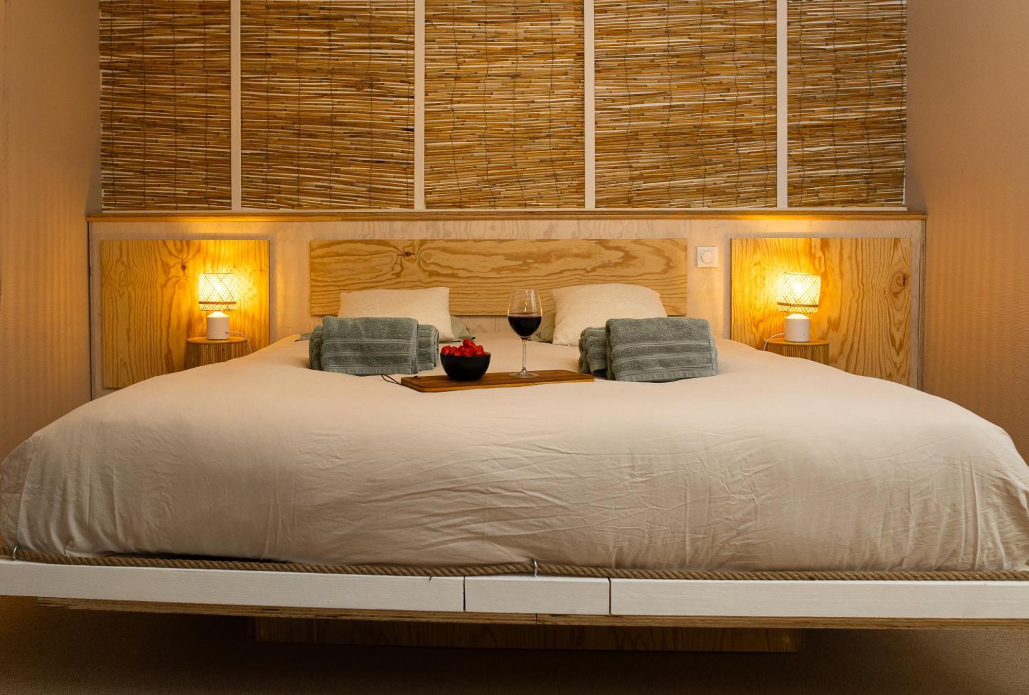 Love Room Suite Bali - Auray En Bretagne Brech Kültér fotó